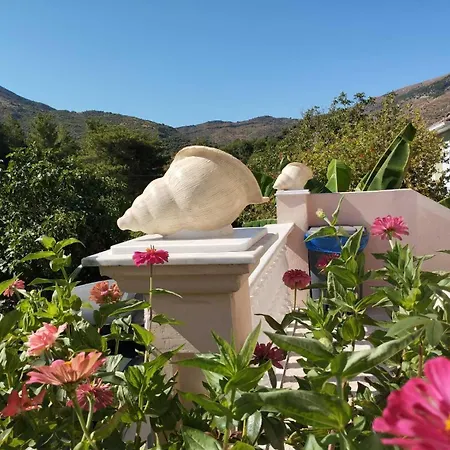 House Kochyli * Agia Eirini