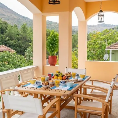 House Kochyli Holiday home