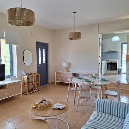 Dom wakacyjny House Kochyli Agia Eirini