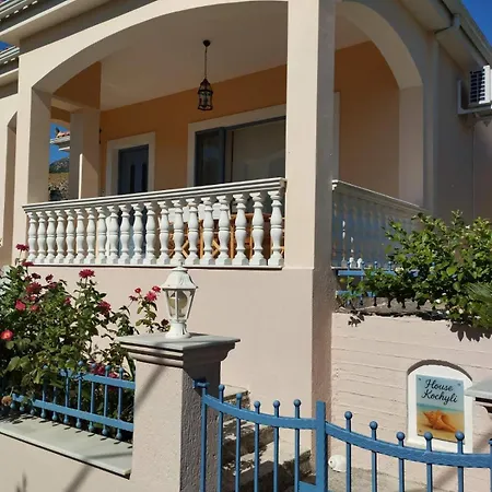 House Kochyli Σπίτι διακοπών *