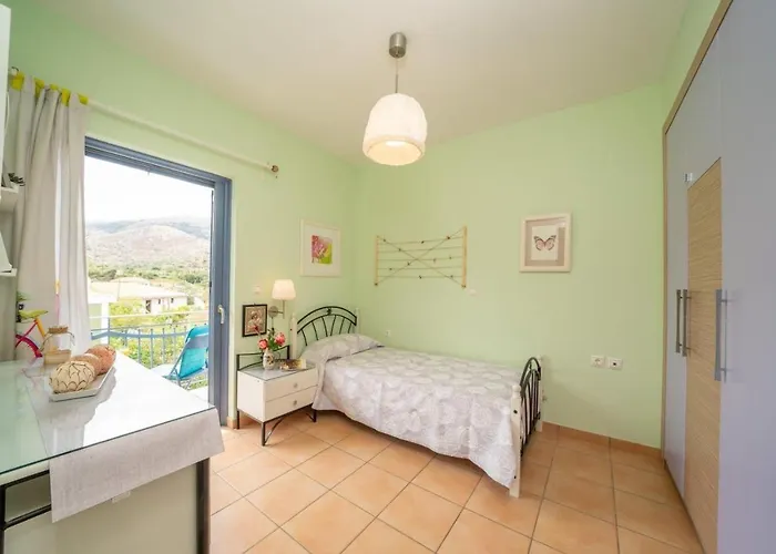 House Kochyli * Agia Eirini